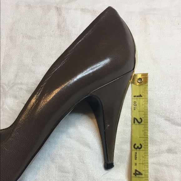 Modigliani Women Sz 9AA Taupe high heel Pumps EUC - Picture 4 of 8